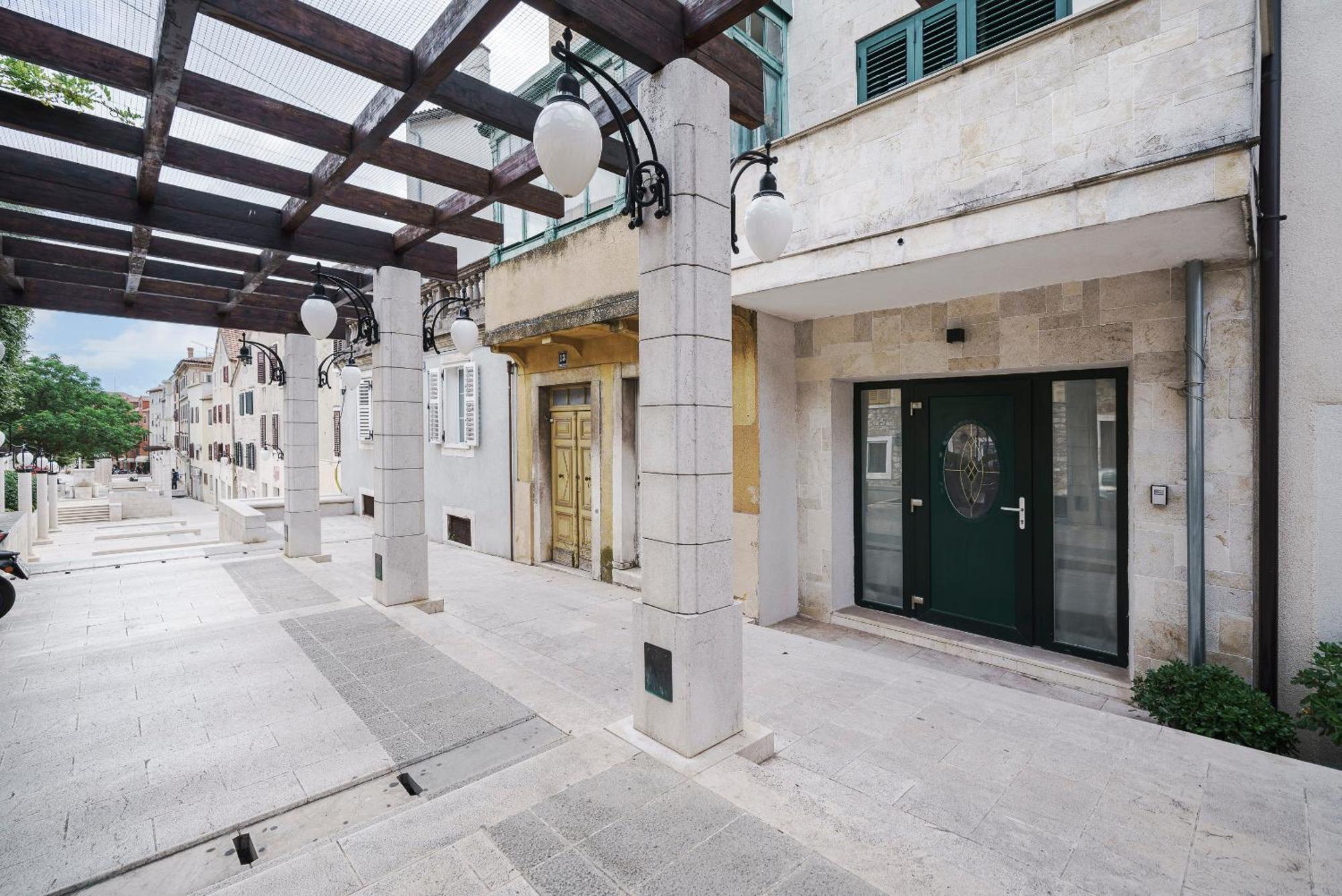 Samm Apartments Šibenik Eksteriør bilde